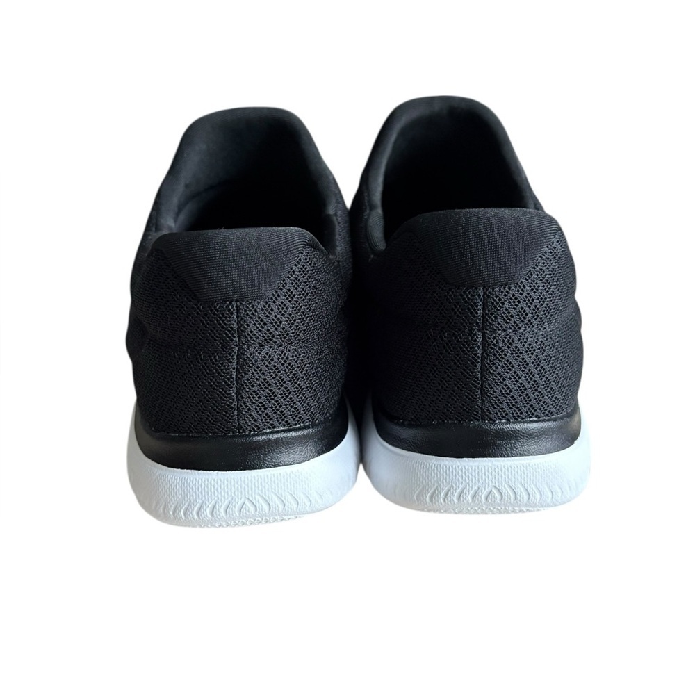 NWOB Skechers Summits Womens Shoes Black/White size 10 - Picture 3 of 8